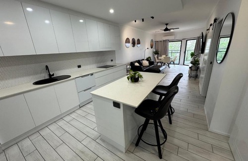 North Ward Apartment | Modern Exec Apartment