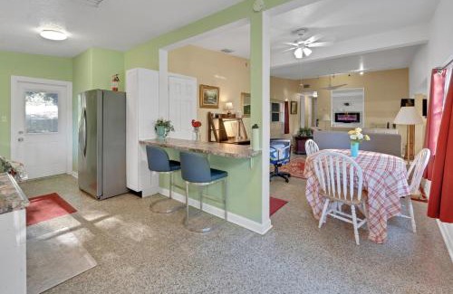 Fairvilla House | Modern Family Retreat Near Orlando Attractions