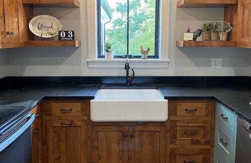 West Union Other | Modern Farmhouse, 3 bedrooms, 2 full baths, sleeps 8