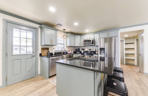 Edmond House | Modern Farmhouse in Downtown Edmond