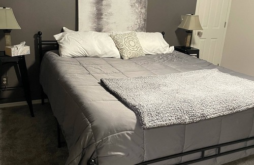 Watertown Other | Modern farmhouse oasis. - horses welcome