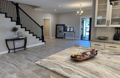 Lake Magdalene House | Modern Farmhouse on 2 acres w/Barn! Convenient to everything Tampa has to offer!