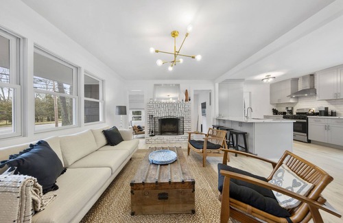 Mattituck Other | Modern farmhouse w/heated pool, beach, horses and winery in heart of North Fork