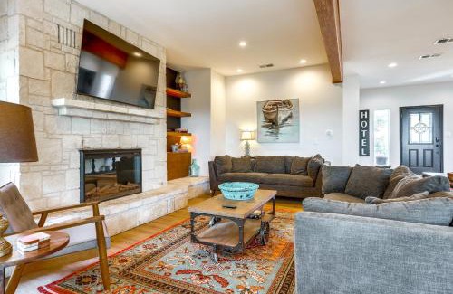 Canyon Lake House | Modern Fischer House with Deck, Fire Pit and Hot Tub!