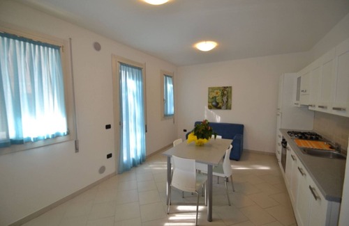 Rosapineta Apartment | Modern flat near center and beach - Beahost
