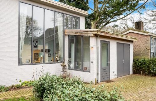 Bergen House | Modern Forest Retreat in Bergen