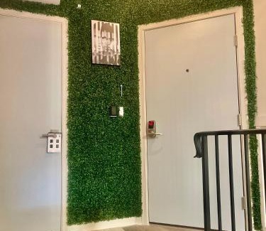 Trenton Apartment | Modern Fully Renovated Suite & Loft in Downtown Trenton