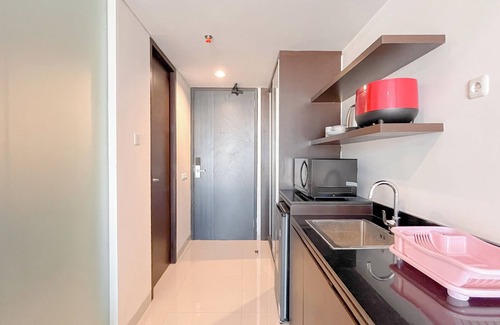 By Pass Ngurah Rai Apartment | Modern Furnished Studio (No Kitchen) Apartment At Skales Residence Nusa Dua Bali