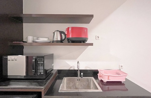 By Pass Ngurah Rai Apartment | Modern Furnished Studio (No Kitchen) Apartment At Skales Residence Nusa Dua Bali
