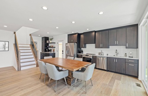 Lexington House | Modern Game Day 6 Bedroom 6 Bath House with Modern Amenities and Large Swim Spa