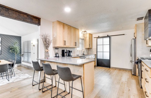 Georgetown House | Modern Georgetown Home < 2 Mi to Blue Hole Park!