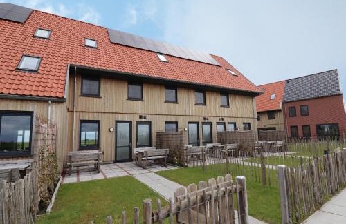 Leons House | Modern Getaway in Friesland, cleaning included