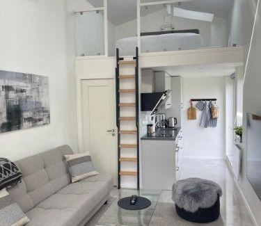 Vaster Apartment | Modern guesthouse with loft