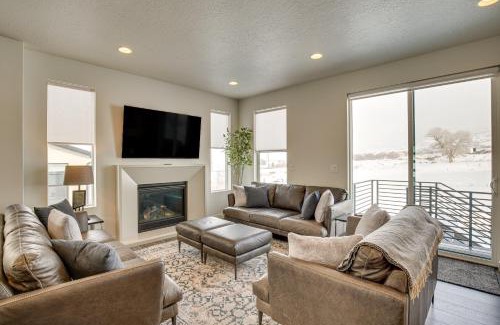 Park City House | Modern Heber City Getaway Mountain View, Hot Tub!
