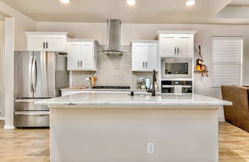 Las Cruces House | Modern High Desert 3BR Retreat