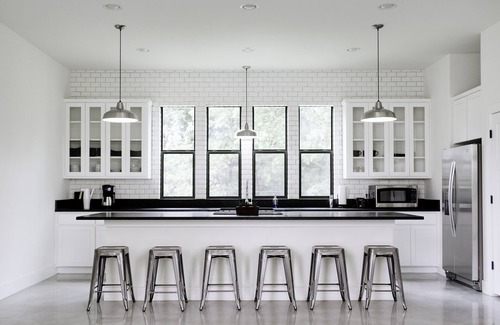 New Braunfels House | Modern Hill Country Home