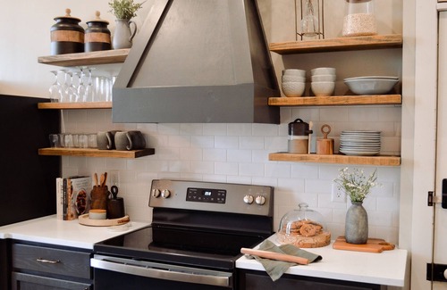 Council Grove Apartment | Modern, Historic Loft Overlooking Downtown