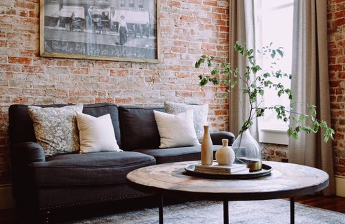 Council Grove Apartment | Modern, Historic Loft Overlooking Downtown