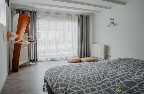 Municipality of Valkenswaard House | Modern holiday home in Valkenswaard with private garden