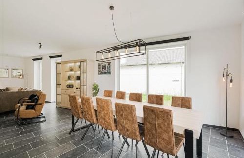 Ronse House | Modern holiday home in Ronse with garden