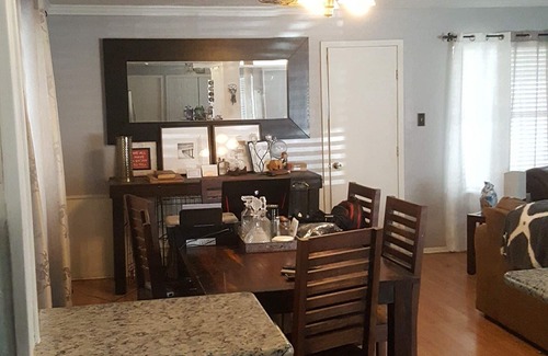 Heritage Park House | Modern Home: 20 mins to Downtown Houston, Galveston, & NRG