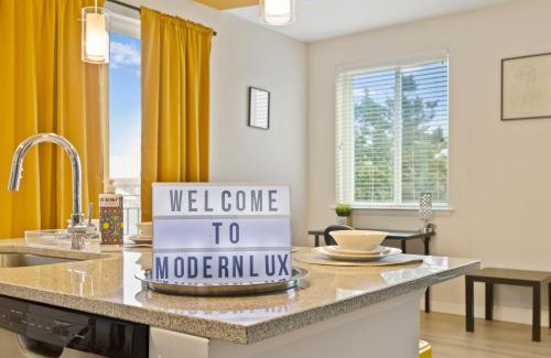 Downtown Baltimore Apartment | Modern Home 2BR 2BA Free Off-Street Parking & Wifi