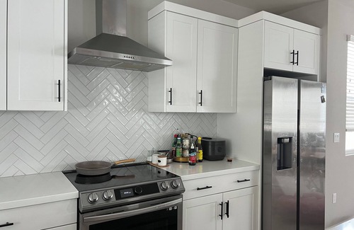 Gardena House | Modern Home in Gardena. Close to LAX, SoFi. Newly built in 2023. Gated Community
