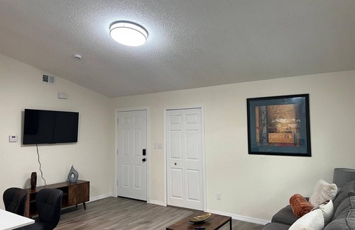 Southwest Orlando House | Modern Home Near Downtown