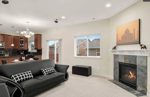 Canyon Park House | Modern Home on 223rd Pl SE