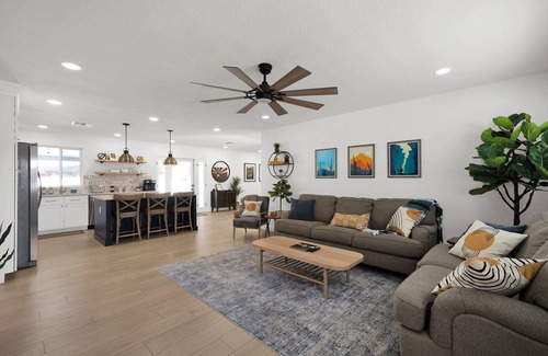 Tempe Gardens House | Modern Home w/Pool Near ASU & Scottsdale | Family Friendly