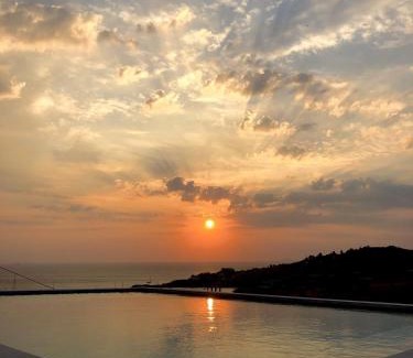 Koundouros House | Modern home with 2 apartments, a swimming pool and sea view, in the area of Koundouros