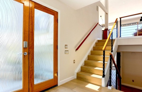 Del Mar Heights House | Modern Home with Ocean View | Furnished, King Bed, Wi-Fi, Secure