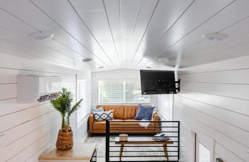 Apple Valley House | modern home with private hot tub