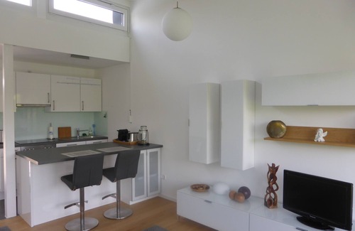 Ketsch House | modern house with direct lake access