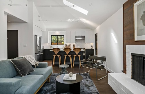 North End House | Modern Hyde Park home- completely remodeled