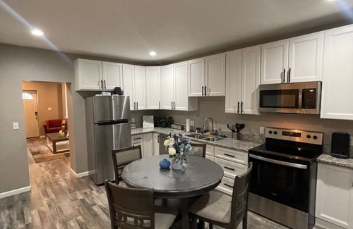 St. Louis Apartment | Modern Hyde Park Retreat {Renovated 2BR with Stylish Updates & Prime Location}