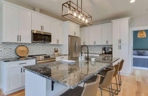 Henderson House | Modern Lake Ontario Escape w/ Beach Access!