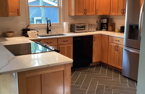 Lakeside House | Modern Lakeside Chautauqua Cottage Perfect for Families: gate fees not included