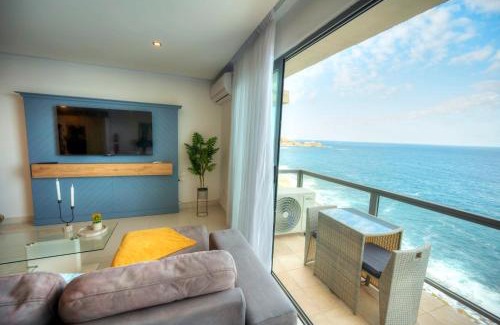 Tower Road Apartment | Modern, large 3bedroom, spectacular views GOSLM-9