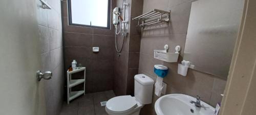 Taman Daya Apartment | Modern Lifestyle ARC Austin Hills 6-7pax