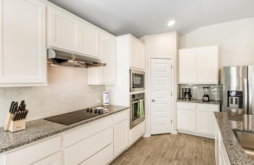 Highland Lake Estates House | Modern Living in Lago Vista