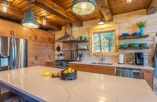 Ely Cabin | Modern Log Cabin - Ely - Shagawa Lake