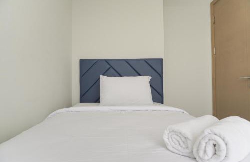 Pantai Indah Kapuk Apartment | Modern Look and Comfy 2BR Gold Coast Apartment By Travelio