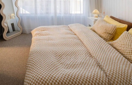 Tugun Apartment | Modern Luxury 200m from the beach