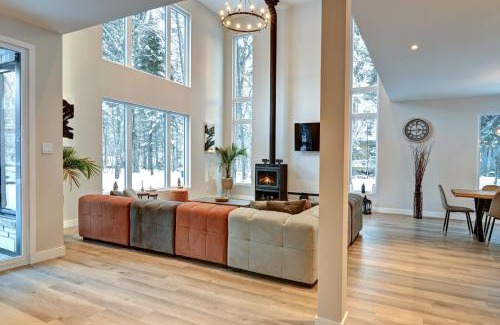 Lac Superieur Village Villa | Modern Luxury 4-Bedroom Home by Mont-Tremblant Ski Resort