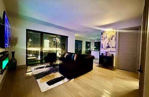Home Park Apartment | Modern luxury at the Interlock
