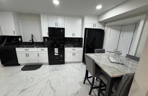 Birmingham House | Modern Luxury House - Birmingham