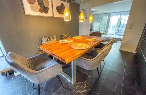 Moessingen Villa | Modern Luxury Villa Antonia