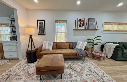 Monroe Other | Modern Monroe Farmhouse 3bd/1bth sleeps 7