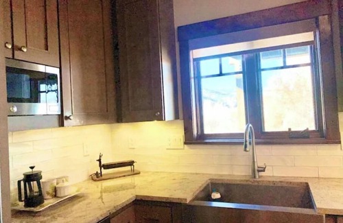 Carbondale House | Modern Mtn New Build Comfort, Near Aspen Skiing